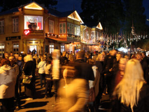 Augustiunetus muudab linnaruumi tantsulavaks