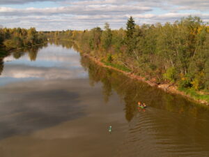 Arhiivilood: Suhted Emaj&otilde;ega