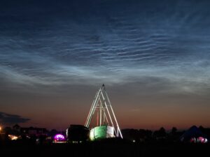 S&otilde;ru Saund kergitas esinejatelt saladuskatet
