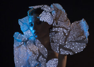 Telliskivi Loomelinnakus näeb EKA moetudengite näitust „Illuminatsioon”