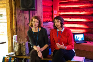 Kuidas tõlkida kaasaegset kunsti kunstikaugetele kogukondadele. Intervjuu Maarin Ektermanniga