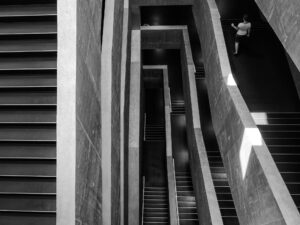 Aasta 2018 vaimse tervise edendaja vaatenurgast: laiem avalikkuse t&auml;helepanu r&otilde;&otilde;mustab, s&uuml;steemse riikliku poliitika puudumine kurvastab