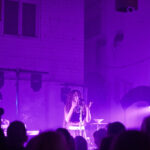Äsja oma debüütalbumi üllitanud Yasmyn Tallinn Music Weekil. Foto: Kevin Loigu