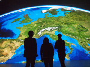 Mida Euroopa vajab, on &bdquo;J&auml;tkusuutlikkuse ja Heaolu Pakt&rdquo;