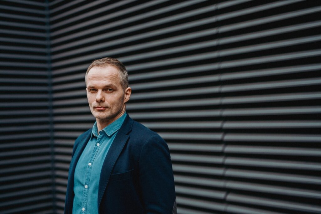 Põhiõigused ei ole maailmavaate küsimus. Intervjuu Meelis Oidsaluga