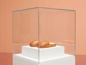 Arvustus: K&otilde;ige kuulsama eestlase esimene n&auml;itus