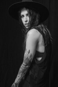 Alissa Šnaider – taignaga hierarhiate vastu