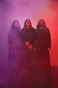 Sunn O))) – „müstitsismi äärealad või heliteraapia… keda sina koopas näed?”
