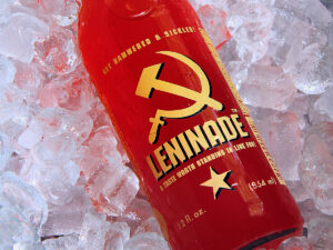 Sirp ja vasar kui taasloodud utoopia