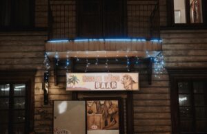 Kohting kolme lõviga