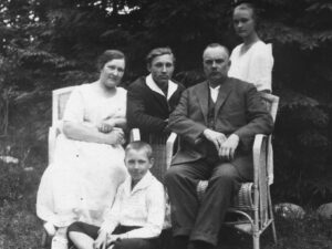 Tuul ja pajud ehk Perekond 19. sajandist tänapäevani