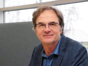 Andres J&otilde;esaar: Meedia ja aeg. Meediaaeg