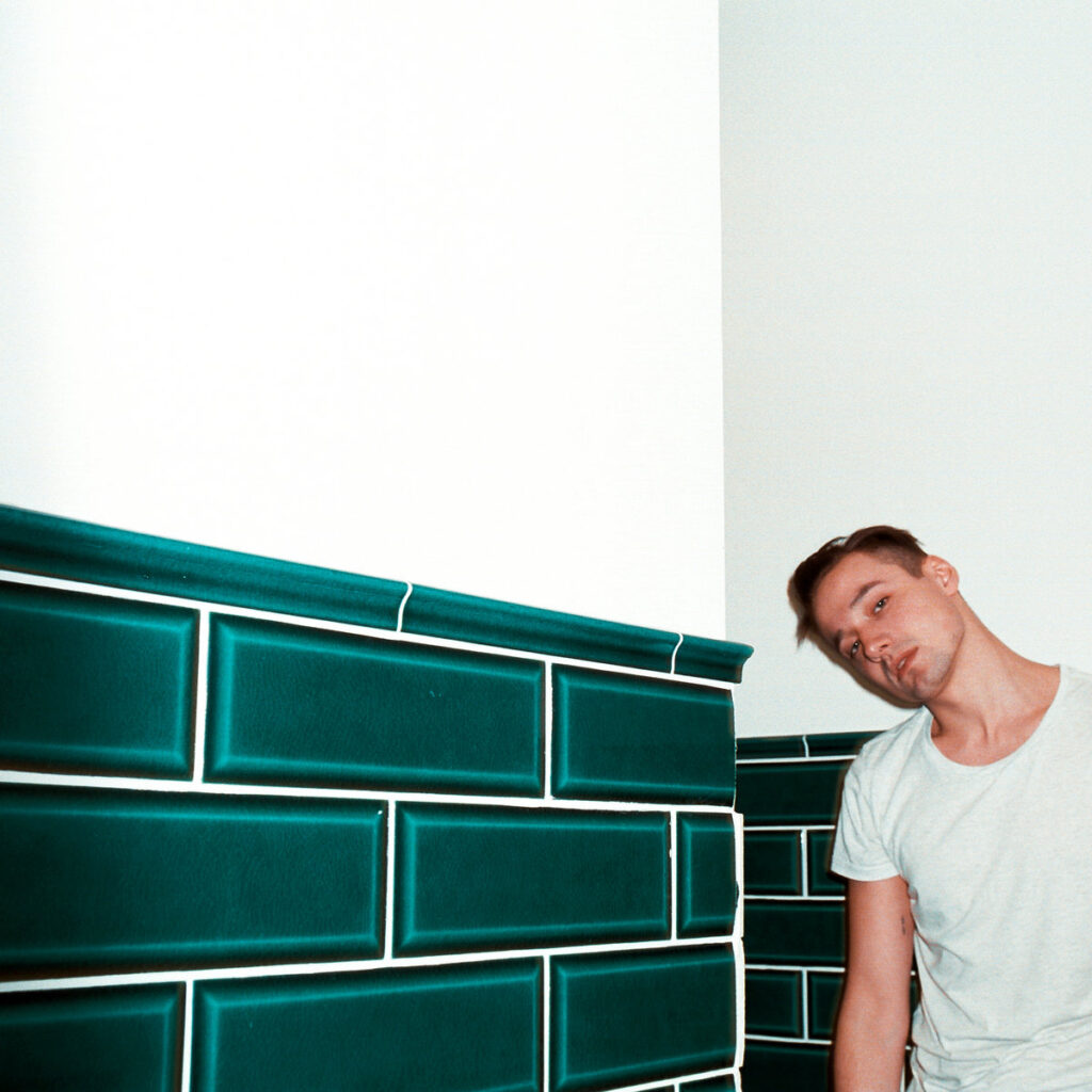jonas.f.k – buda.01 (TIKS, 2020)