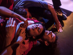 99-tunnine kestvuslavastus &bdquo;Kuhu minek&rdquo;