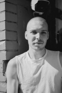 DJ-ankeet: White Gloss