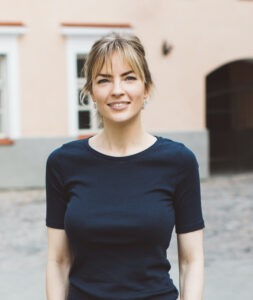 Stina Saunders: Mis on rahvah&auml;&auml;letuse hind?