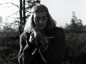 Rahvameditsiin ehk Kuidas loodus, usk ja rituaalid tagasid tervise