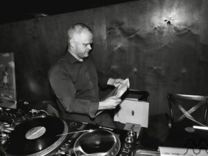 DJ-ankeet: Renno Paat