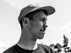 PAAP USPENSKI: „Mina olengi suvi!”