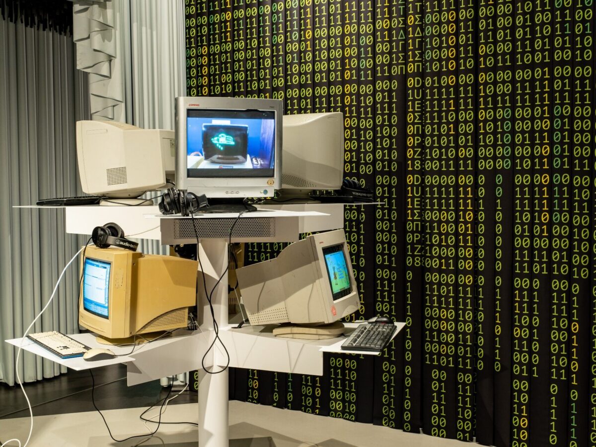 Vabamu uus näitus avab Eesti digiühiskonna kujunemislugu