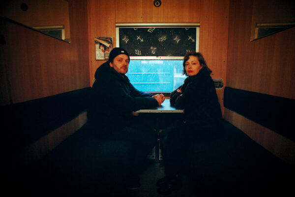 Kupee keset linna. Intervjuu Livia Ulmani ja Andris Feldmanisega