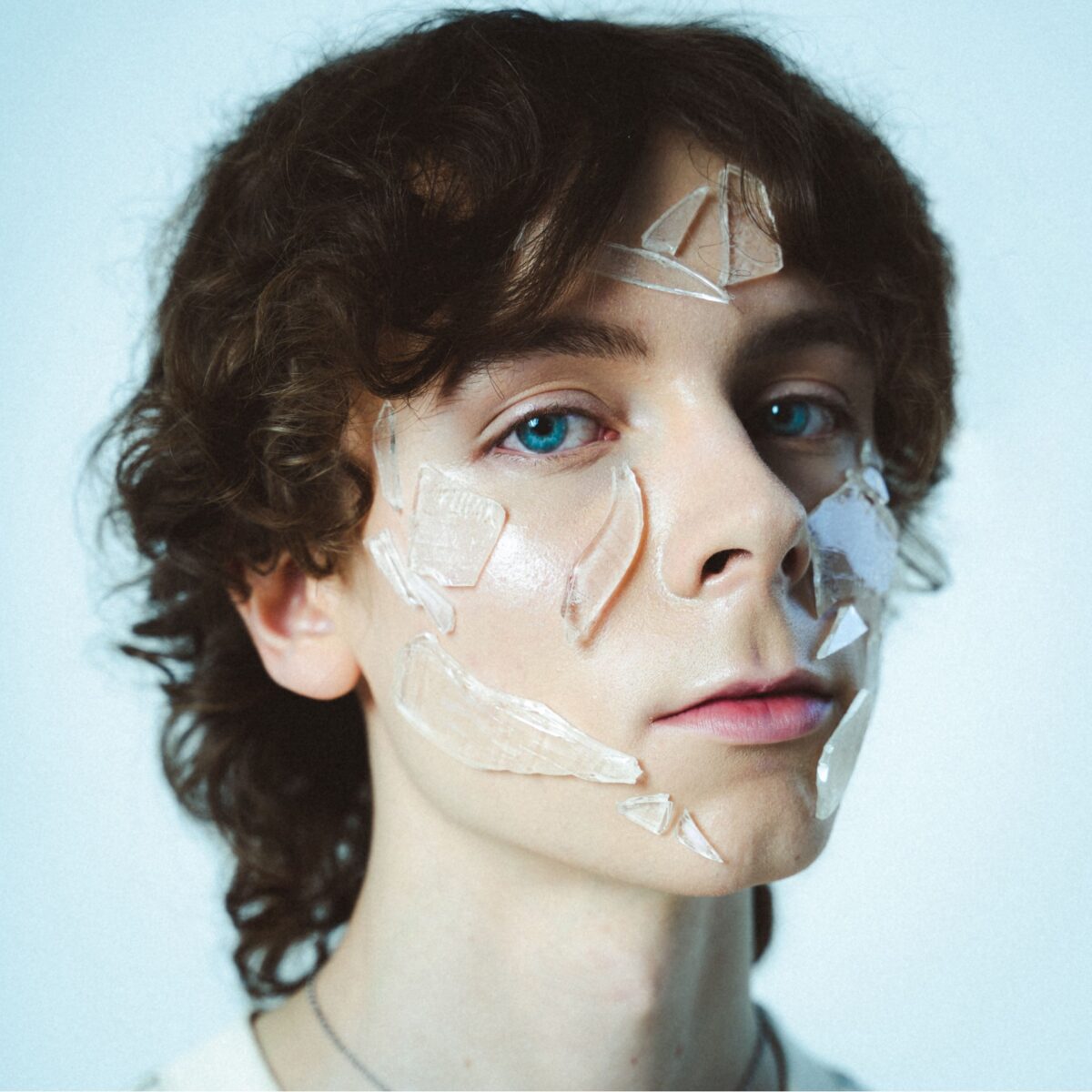 Andreas – Broken EP (Warner Music Live, 2022)