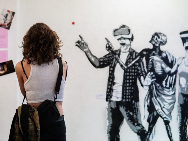 Galerii: Berliinis avati Tartu tänavakunsti näitus