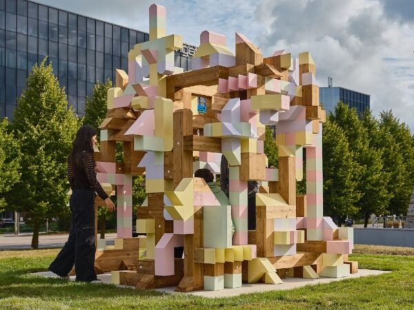 Arvustus: L&otilde;unapakkumine ehk Men&uuml;&uuml; tunniajaseks n&auml;itusek&uuml;lastuseks