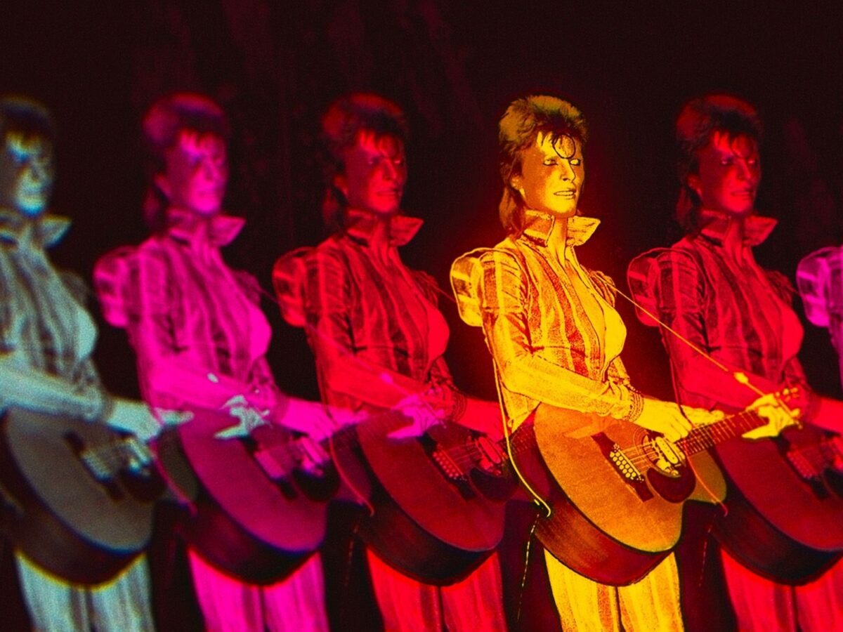 PÖFF 2022: mis on ühist David Bowie’l, eeslil ja täiesti tavalisel tegelasel?