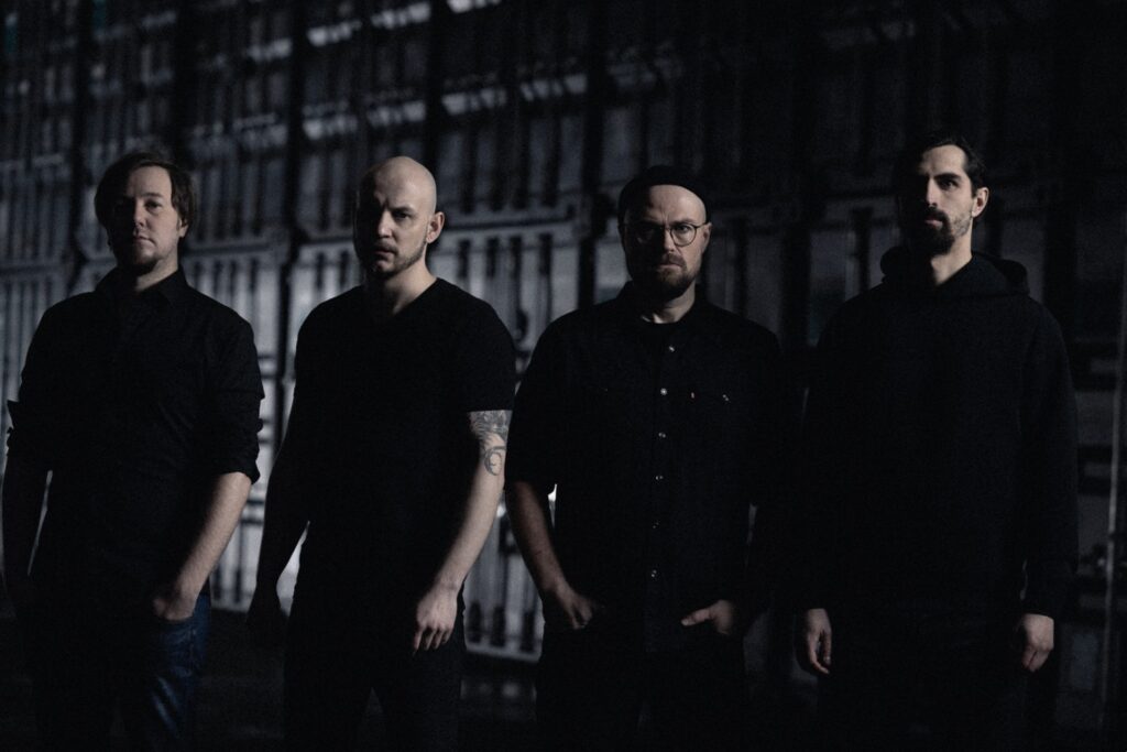 Eelkuulamine: Surgent „Surgent”