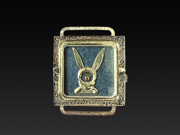 Arvustus: Parandades universumi kellavärki