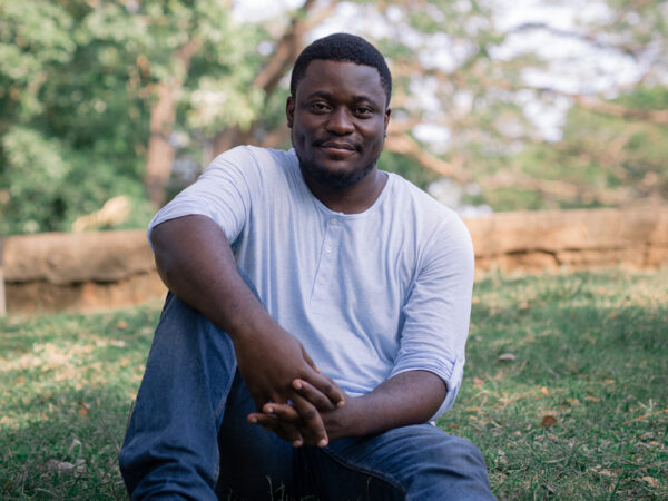 Uitame ohtlikult elu ja surma piiril. Intervjuu Bayo Akomolafega