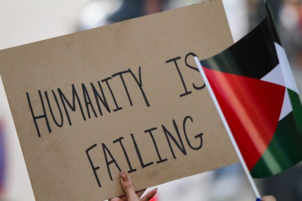 Haridustöötajate, teadlaste ja kultuuritegelaste avalik kiri Eesti ajakirjandusele: Genotsiid ja näljahäda Gazas vajavad Eesti meedias õiglast kajastamist