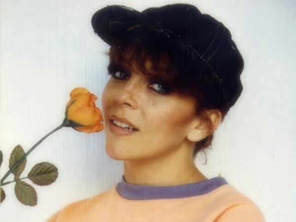 Dokumentaalfilm kogub inimeste mälestusi seebiseriaalist „Metsik roos”