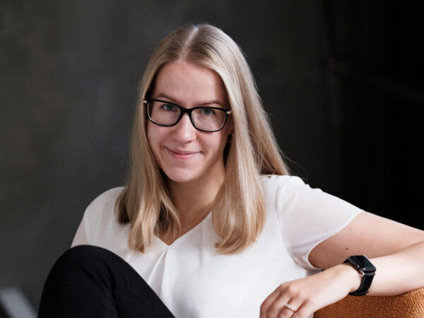 Tõukejõud: Karin Tuul