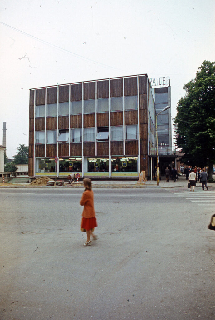 Paide kauplus-restoran. Allikas: Eesti Arhitektuurimuuseum / EAM Fk 21468 / muis.ee/museaalView/4209477