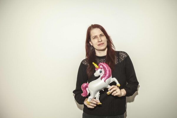 Rahal on müstiline aura. Intervjuu Kristi Saarega