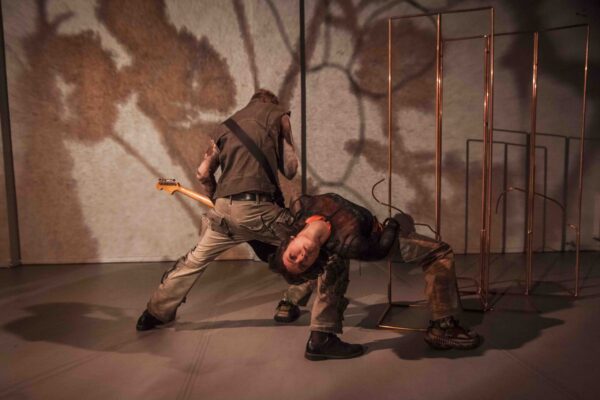 Lavaspurt: Kõrbesisalik üleminekute vahel