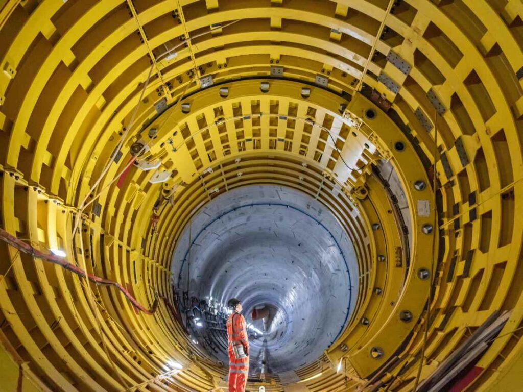 Hea mees, kes lubabki ehk Paljulubav tuumaenergia