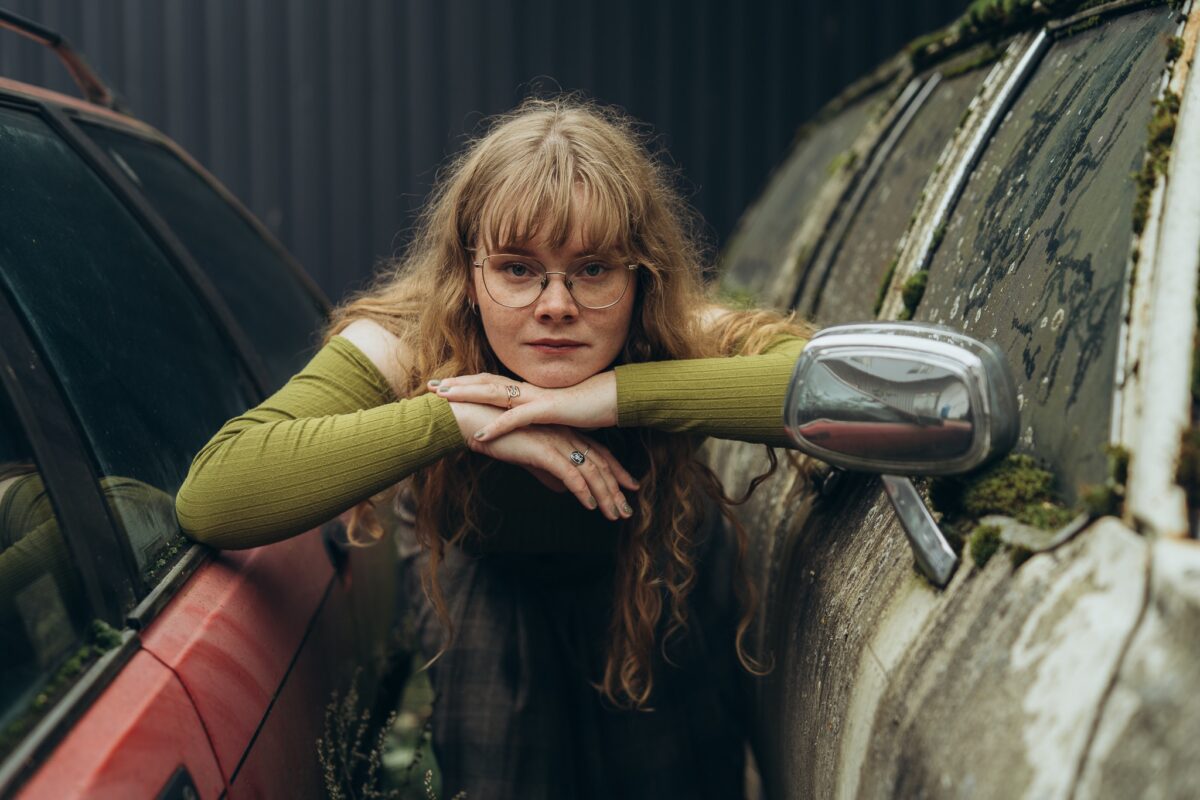 Piisavalt toores veel. Intervjuu Aliis Aalmanniga