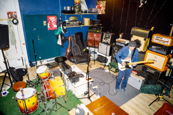 Stuudios: Tolmuimejat kuulav Valter N&otilde;mm&nbsp;